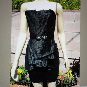 BcbgMaxAzria strapless dress sz 4, brand new